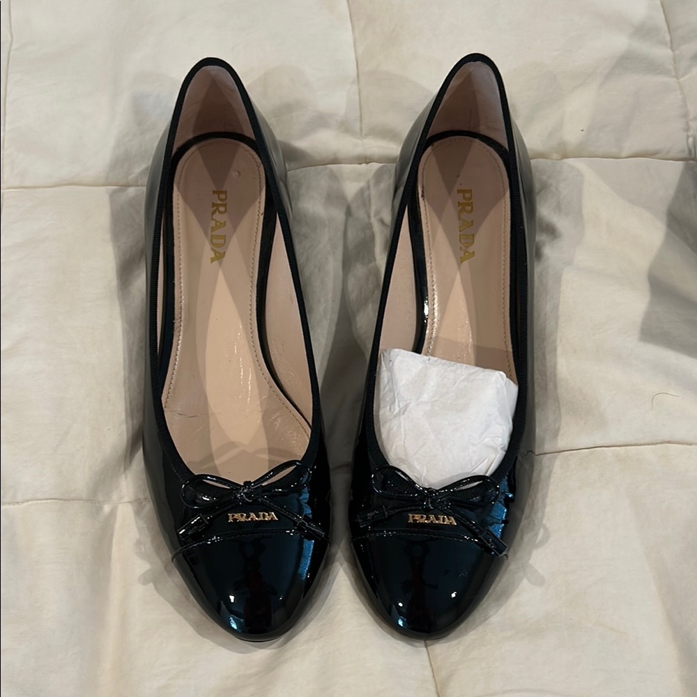 Prada Black Patent Leather Women's Flats - brand new in box